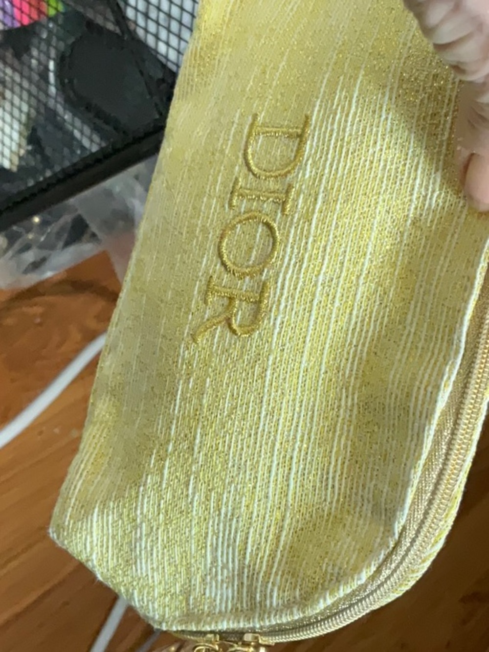 New Dior makeup bag without tags $185 retail - Picture 2 of 2